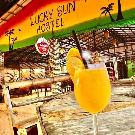 Lucky Sun Saracen Bay Koh Rong Sanloem Exterior foto